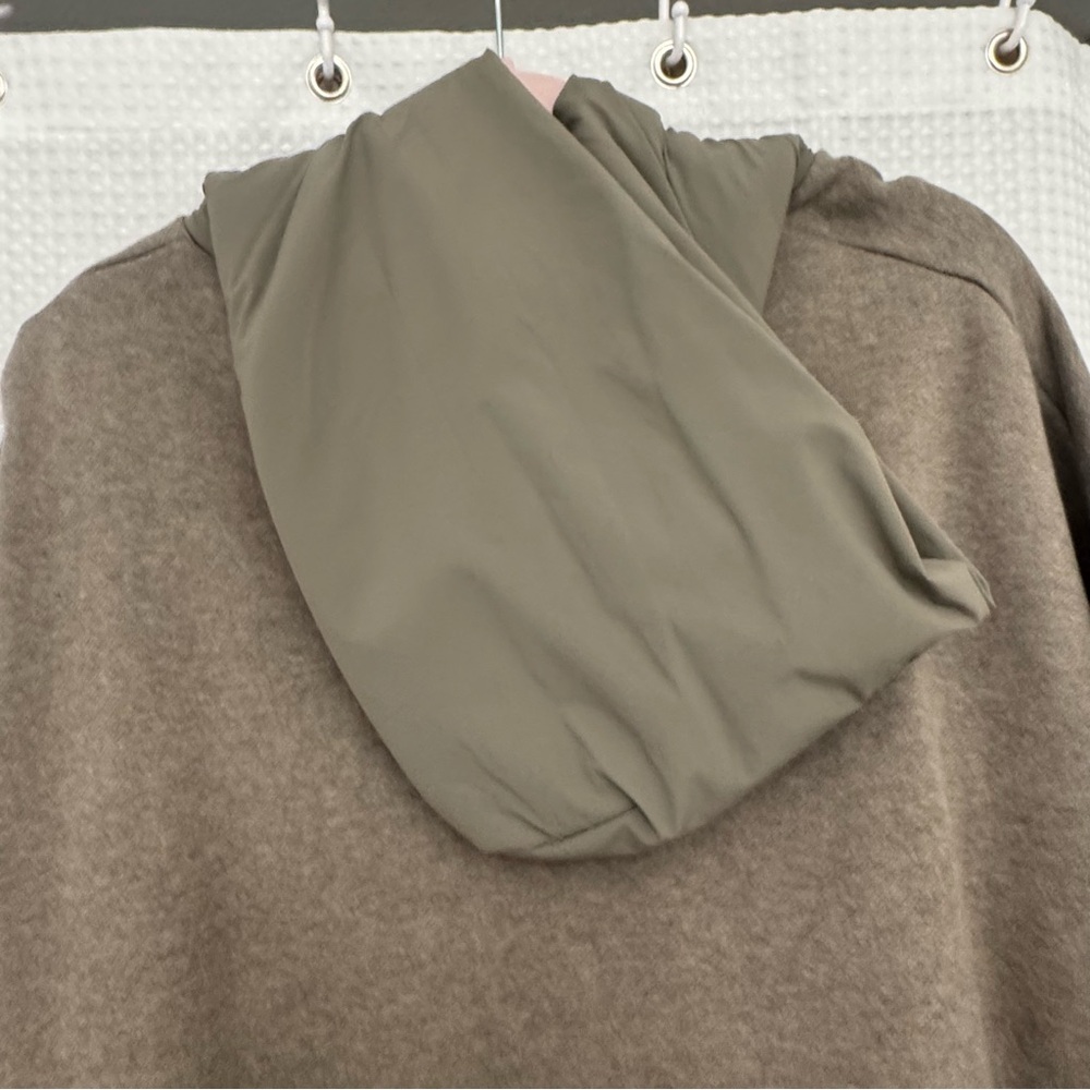 FEAR OF GOD ESSENTIALS gray bonded hoodie L - Picture 6 of 10